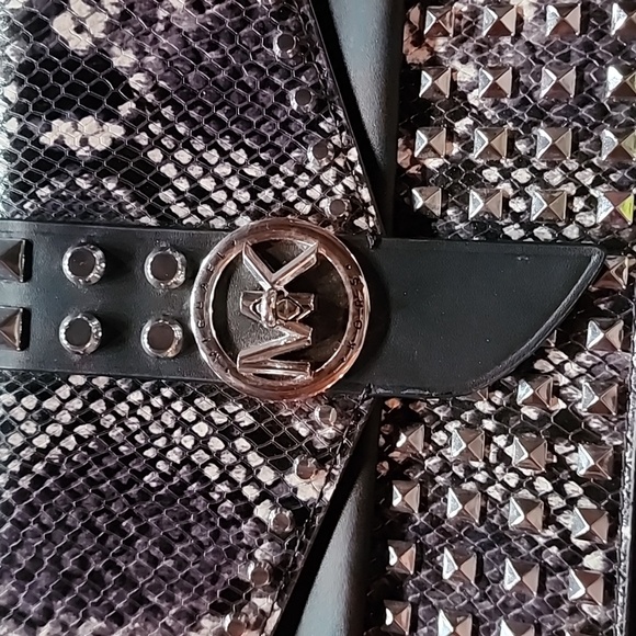 Michael kors MK Greenwich conv crossbody leather silver studs - Picture 4 of 7